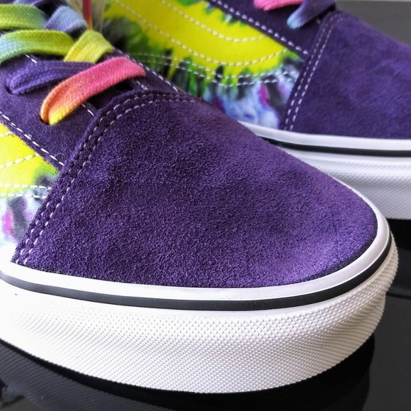 Vans Men\'s Old Skool Low Top Leather Suede / Canvas Sneaker main image 12